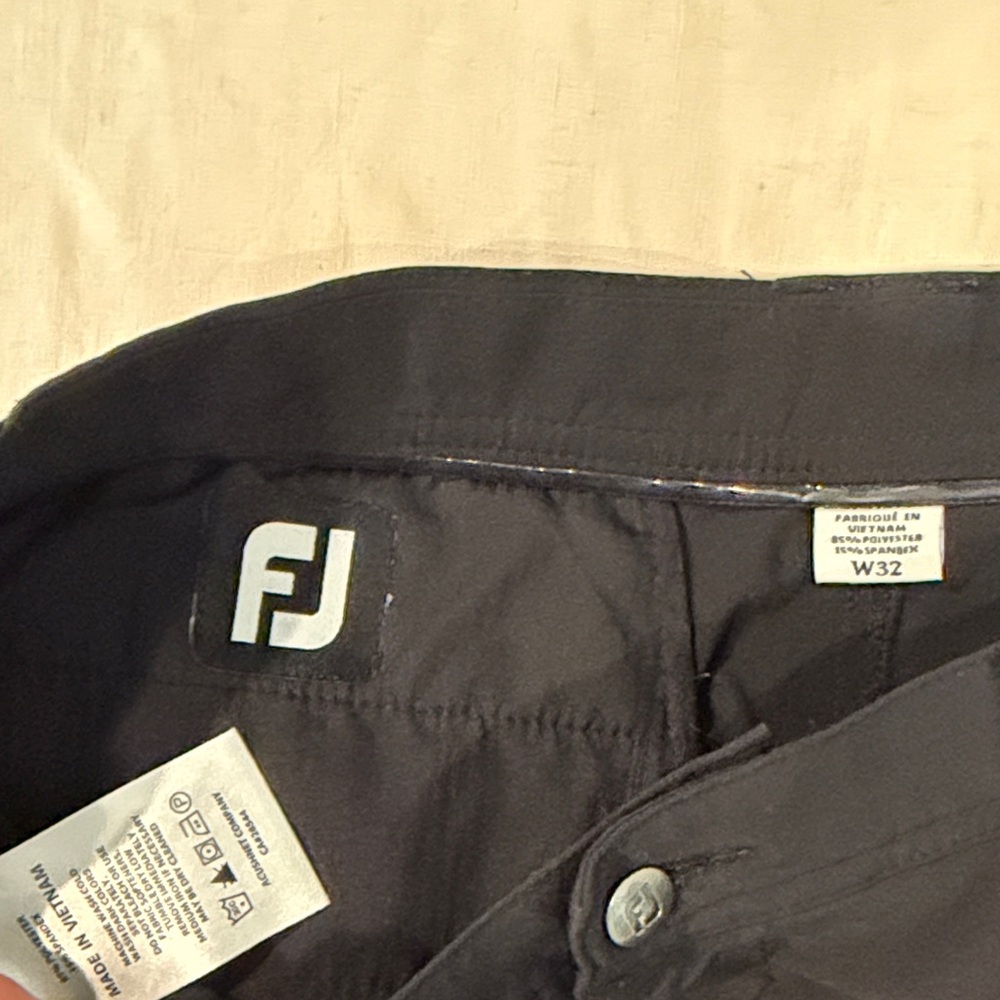 FootJoy Men's Black Golf Shorts- Black